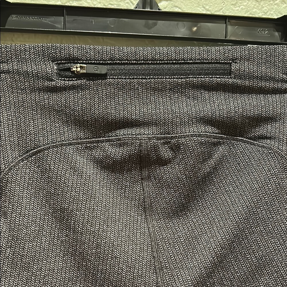 Lululemon Athletica Gray High-Waist Leggings - Picture 5 of 9